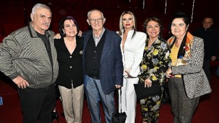 Baldız güldürmeye geliyor