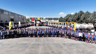 Başkan Altay: “100 Milyon Lira Bedelle KOSKİye 24 Yeni İş Makinesi Daha Kazandırdık”