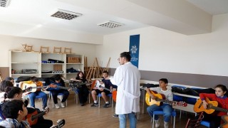 Başkan Çerçioğlu ndan geleceğin sanatçılarına tam destek