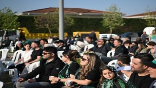 Başkan Kocaman, Kocaelisporun Maçını Kartepelilerle İzledi