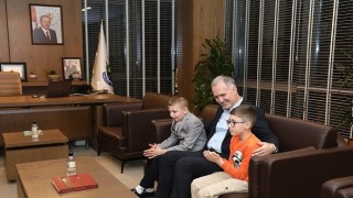 Başkan Taban Otizmli Çocuklarla Buluştu