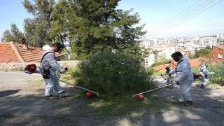 Çiğli Belediyesinden Yaz Öncesi Yoğun Kosa Mesaisi