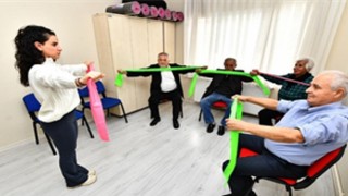 Güzelbahçe Sağlıklı Yaş Alma Merkezi kapılarını açtı