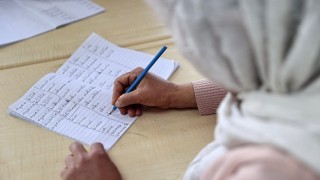 Konak ta okuma-yazma seferberliği başladı