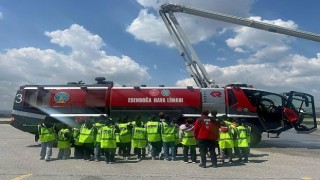 TAV Havalimanlarından çocuklara özel dijital güvenlik farkındalık kitabı