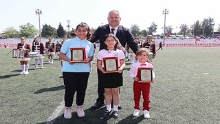 Urlada geleceğin başkanları projelerini açıkladı