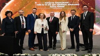 Yenilenen Antalya Havalimanı ilk yolcularını karşıladı