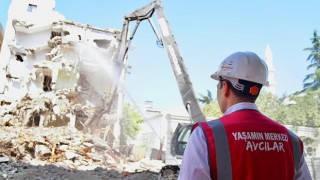 Avcılarda Tarihi Adım: Çatılar Artık Bağımsız Konut Olabilecek