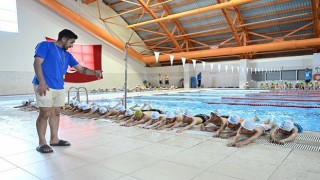 Başkan Altay: ”6 İlçede 9.500 Üçüncü Sınıf Öğrencisine Yüzme Öğretiyoruz”