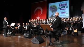 Büyükşehir THM korosundan bahar konseri