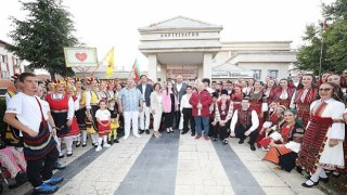 Festival Coşkusu Menderesi Sardı