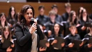 Kalemin İzinde “Ezgi”ler zaman yolculuğuna çıkardı