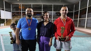 Karabağların kortlarda 19 Mayıs heyecanı