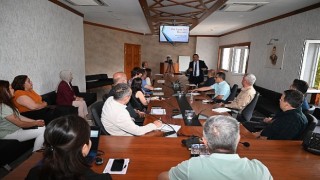 Kemer Belediyesinde halkla ilişkiler ve iletişim semineri