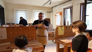 KOMEKten “Ahşap Oyuncak Çocuk-Ebeveyn Atölyesi” Etkinliği