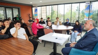 Kütüphane Buluşmalarında Konuk Başkan İbrahim Sandıkçı