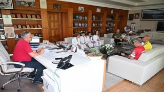 Manisada Pedallar Çevre için Çevrildi