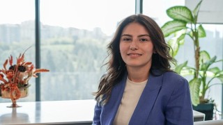 Yapay zekâya olumlu bakan hayata da olumlu bakıyor