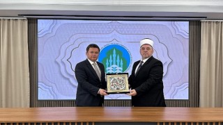 Başkan Aydından Kosovada ziyaretler