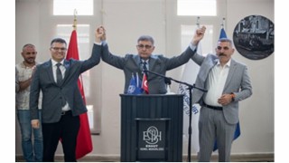 Başkan Tugay ESHOT personeliyle bayramlaştı