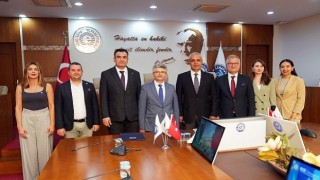 Ege Üniversitesi Meslek Yüksekokulu ve İzmir Doğalgaz Arasında “Sanayi İş Birliği Protokolü” imzalandı