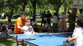 İnegölde Yaz Spor Okullarının Provası Spor Şenliğiyle Yapıldı