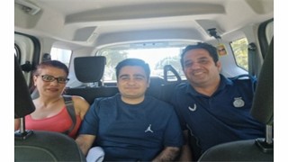 İzmir Büyükşehir Belediyesi zabıta ekipleri YKSye giren öğrenciler için yardıma koştu