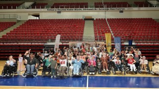 Konya Büyükşehir, Engelli Bireyler İçin Türkiyede İlk Kez Para Lazer Yarışması Düzenledi