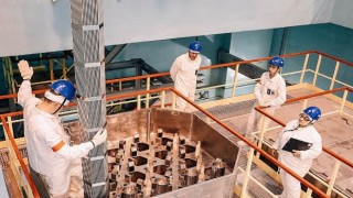 Rosatom: Novovoronezh NGS VVER-1200 Reaktörüne İlk 5inci Nesil Yakıt Yüklemesi Yapıldı