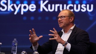 Skype Kurucusu Jonas Kjellberg, TETZ 2025te konuştu: “Öğrenciler ulaşabildikleri tüm yapay zekâ araçlarını kullanmalı”