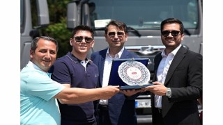 Trakmandan yılın en büyük teslimatı: Alp Lojistik filosuna 50 adet MAN TGX çekici kattı