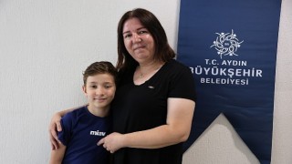 Başkan Çerçioğlunun Öncülüğündeki Otizm Destek Merkezleri Eğitimde Fark Yaratıyor