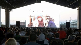 Çankayada Açık Hava Sinema Keyfi Neşeli Günler ile Başladı