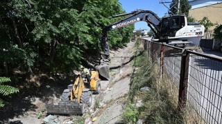 Fevzi Çakmak Mahallesinde Sulama Kanalları Temizlendi