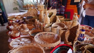 Mahalleevleri 5 satış mağazasıyla hizmet veriyor