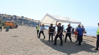 Menderes Belediyesinden Şezlong Operasyonu