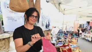 Osmangazi Belediyesi üreten kadınların yanında