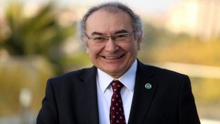 Prof. Dr. Nevzat Tarhan: ”Çocuk sözleri takip etmez, izleri takip eder!”