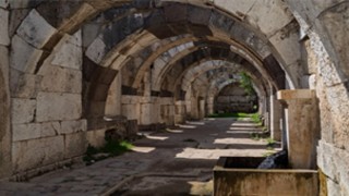 Büyükşehirden Smyrna Antik Kentine “tarihi destek”