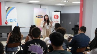 Gençler Yapay Zeka ile Geleceğe Hazırlanıyor