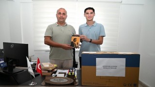 Gençlik meclisinden anlamlı bağış