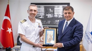 İtalyan Donanması heyetinden Başkan Tugaya ziyaret