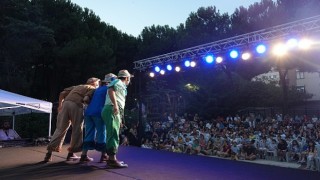 Kadıköyde “Mahallemde Çocuk Tiyatrosu” başladı