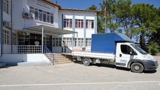 Kırtasiye malzemelerinin dağıtımı devam ediyor