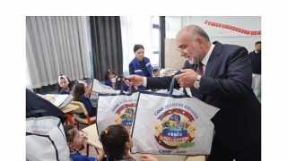 Okula Başlayan Tüm Öğrencilere Çanta ve Kırtasiye Seti Canik Belediyesinden!