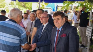 Selçukluda Cuma Bereketi Sürüyor