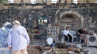 Tarihi Kale, İlk Kez Bir Antika Pazarına Ev Sahipliği Yaptı