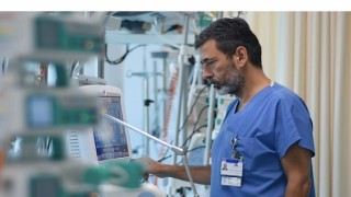 Yoğun Bakımın 73. Yılı; Yoğun Bakımda Yatak Değil Ekip Hayat Kurtarır!