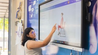 Balçova Belediyesi;nden kadınlara dijital destek