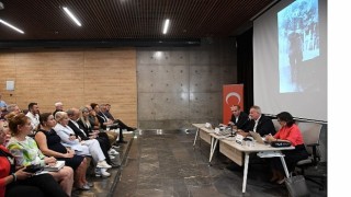 Bursanın kurtuluşu Osmangazide panel ve müzikalle anlatıldı